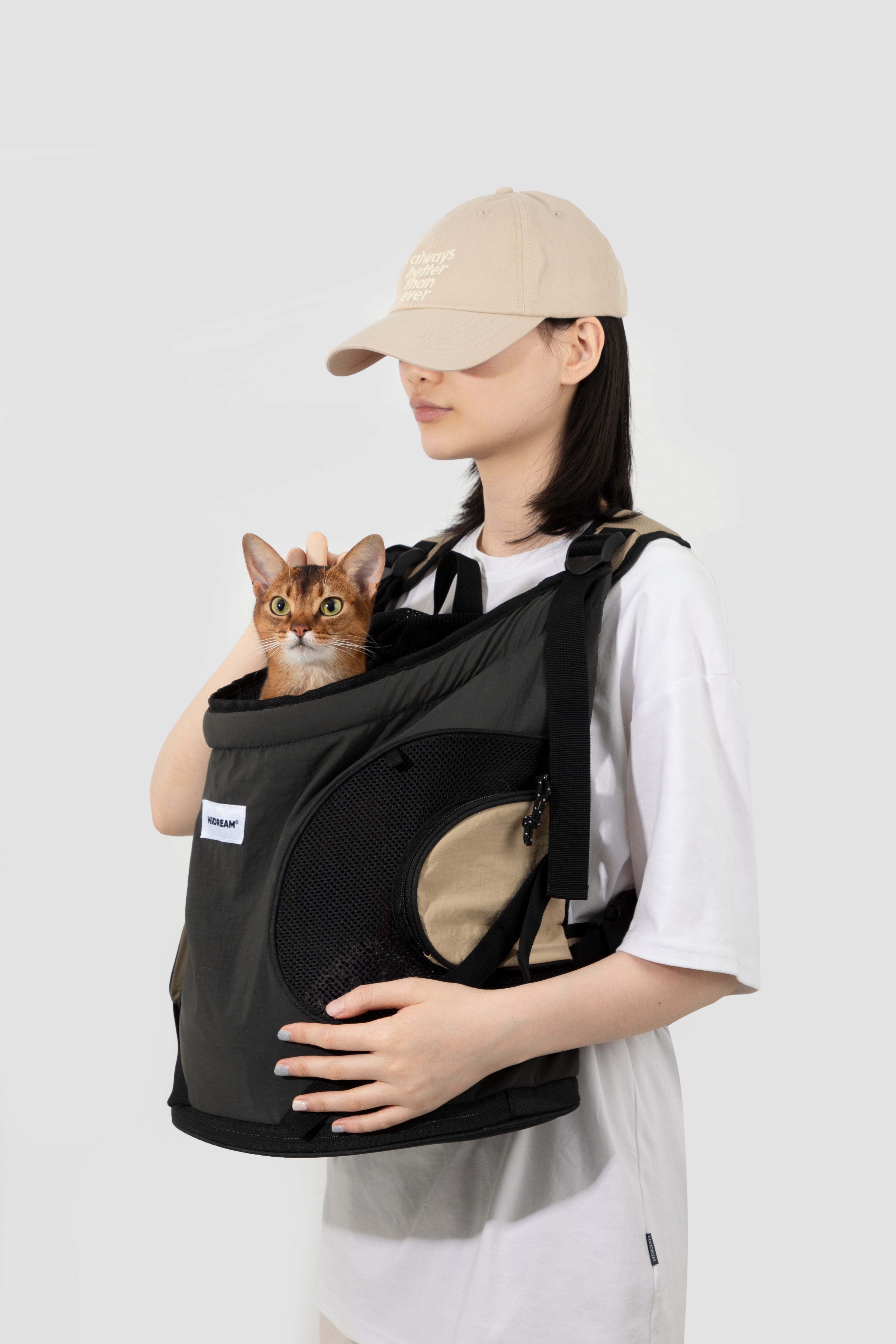 Pet front hugging tote bag