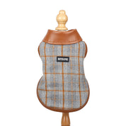 A cappuccino vest