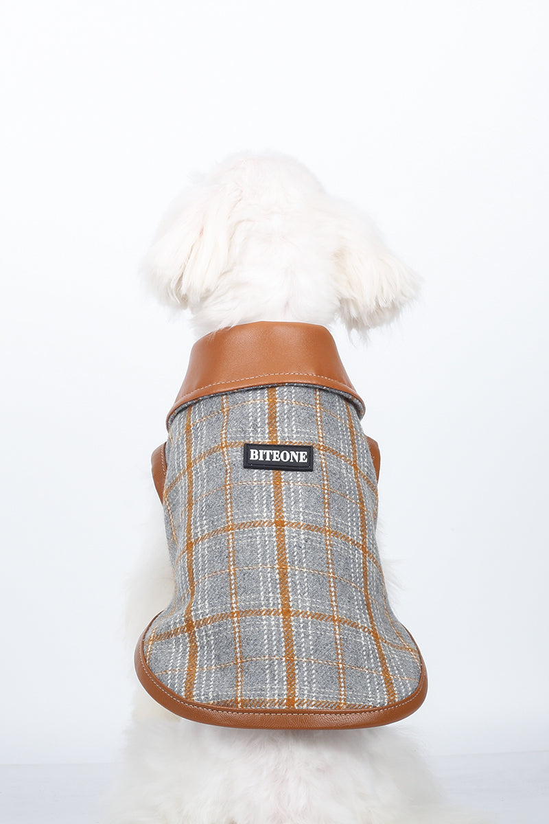 A cappuccino vest